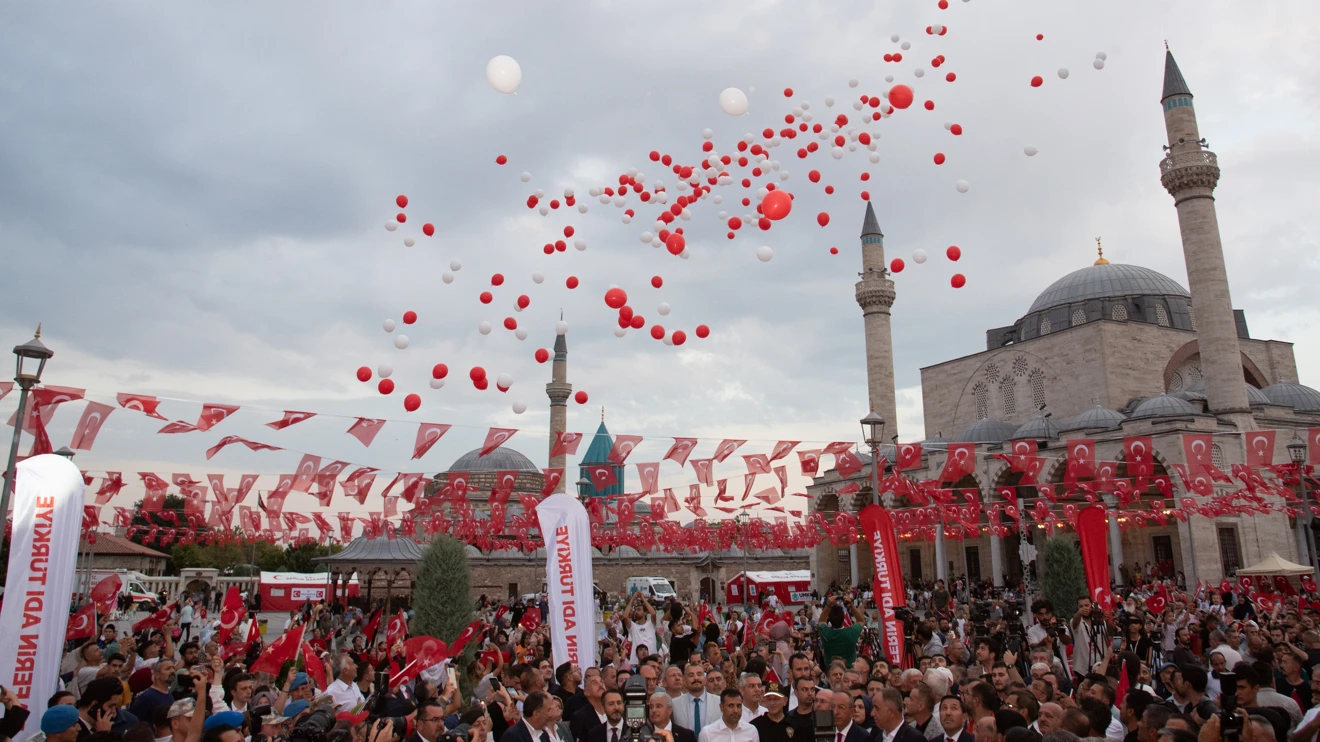 Rektör Yılmaz, 15 Temmuz Demokrasi ve Milli Birlik Günü etkinliklerine katıldı
